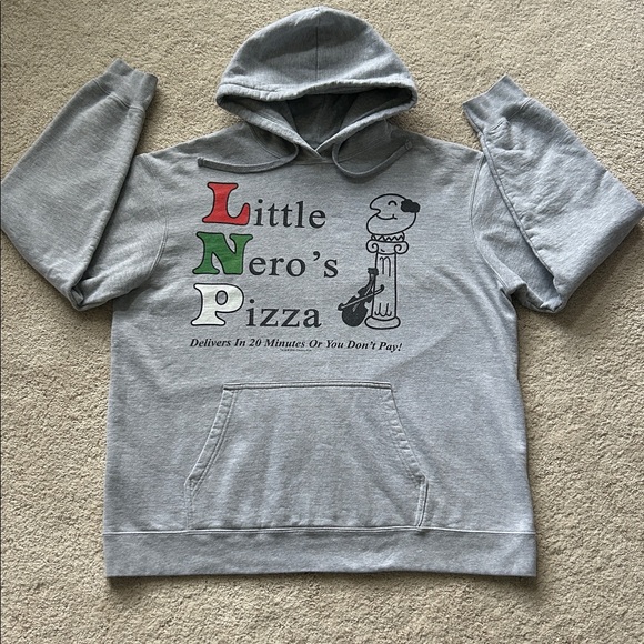 Home Alone Apparel | Little Nero’s Pizza Logo Sweatshirt | XL - Picture 5 of 8